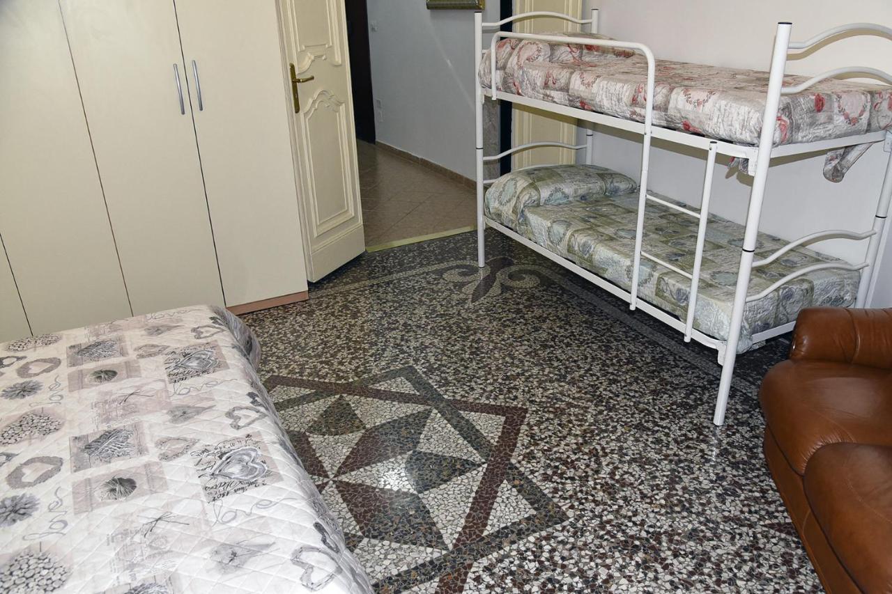 Katiuscia'S Little Corner Apartment La Spezia Luaran gambar